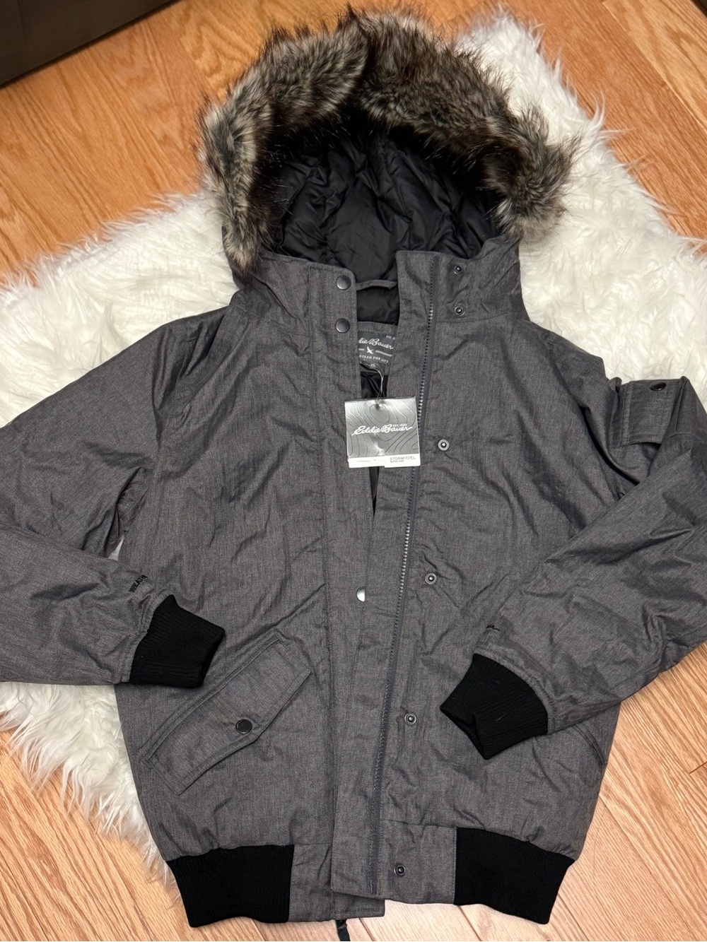 Womenβs Gray Hooded Winter Jacket with Faux Fur Trim